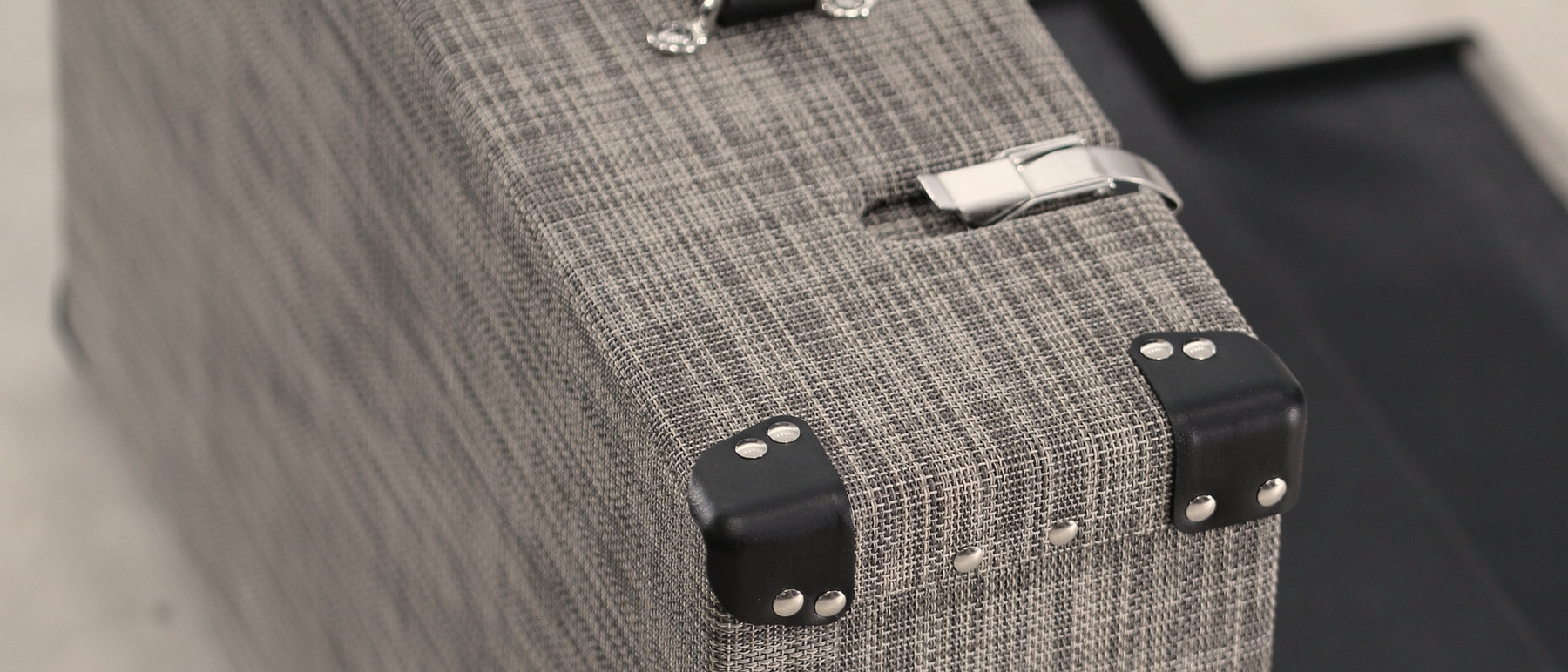 Custom Pedalboard Cases Helweg Design