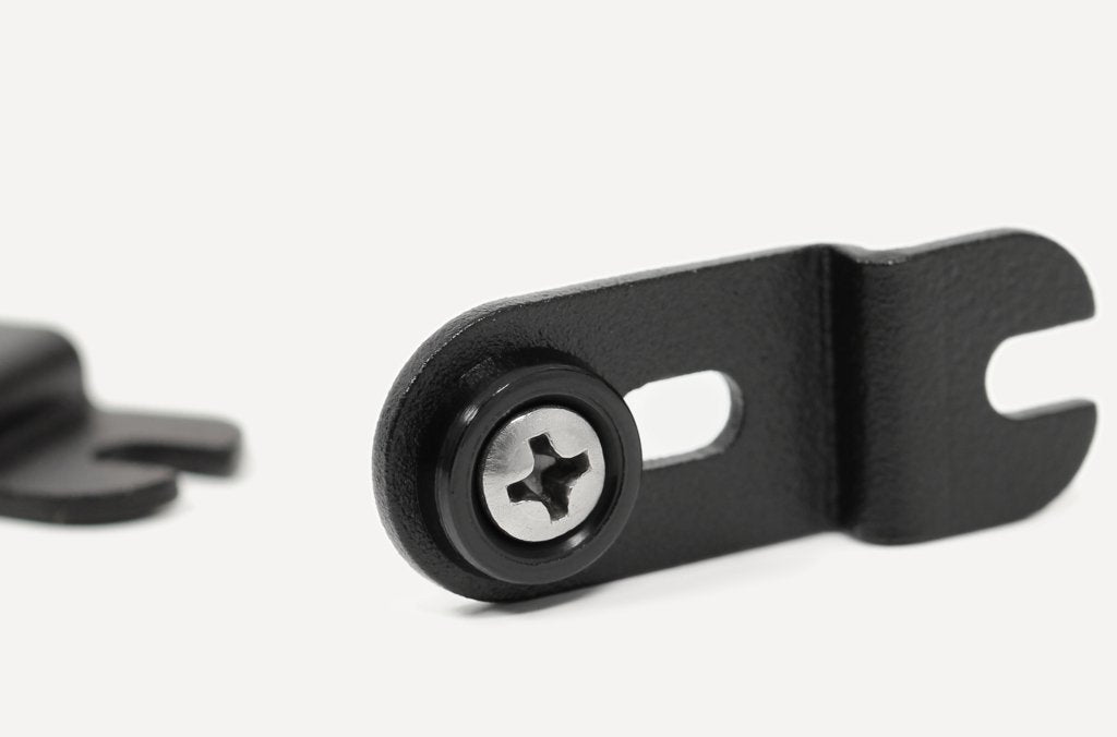 Helweg Offset Pedal Mounting Bracket_bottom